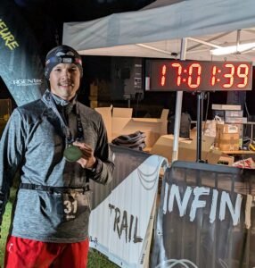 Nicolas sur son arrivée de l'infinity Trail en 17 heures